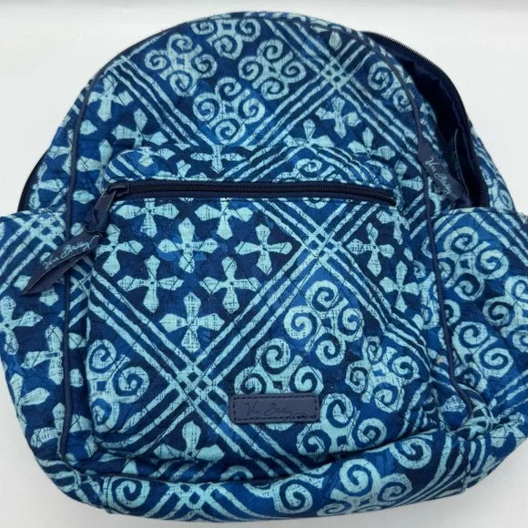 Vera Bradley blue Cuban Tiles small backpack - Picture 2 of 4